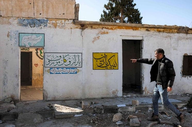 انسحاب إيراني مفاجئ من سوريا قبل سقوط الأسد بيومين