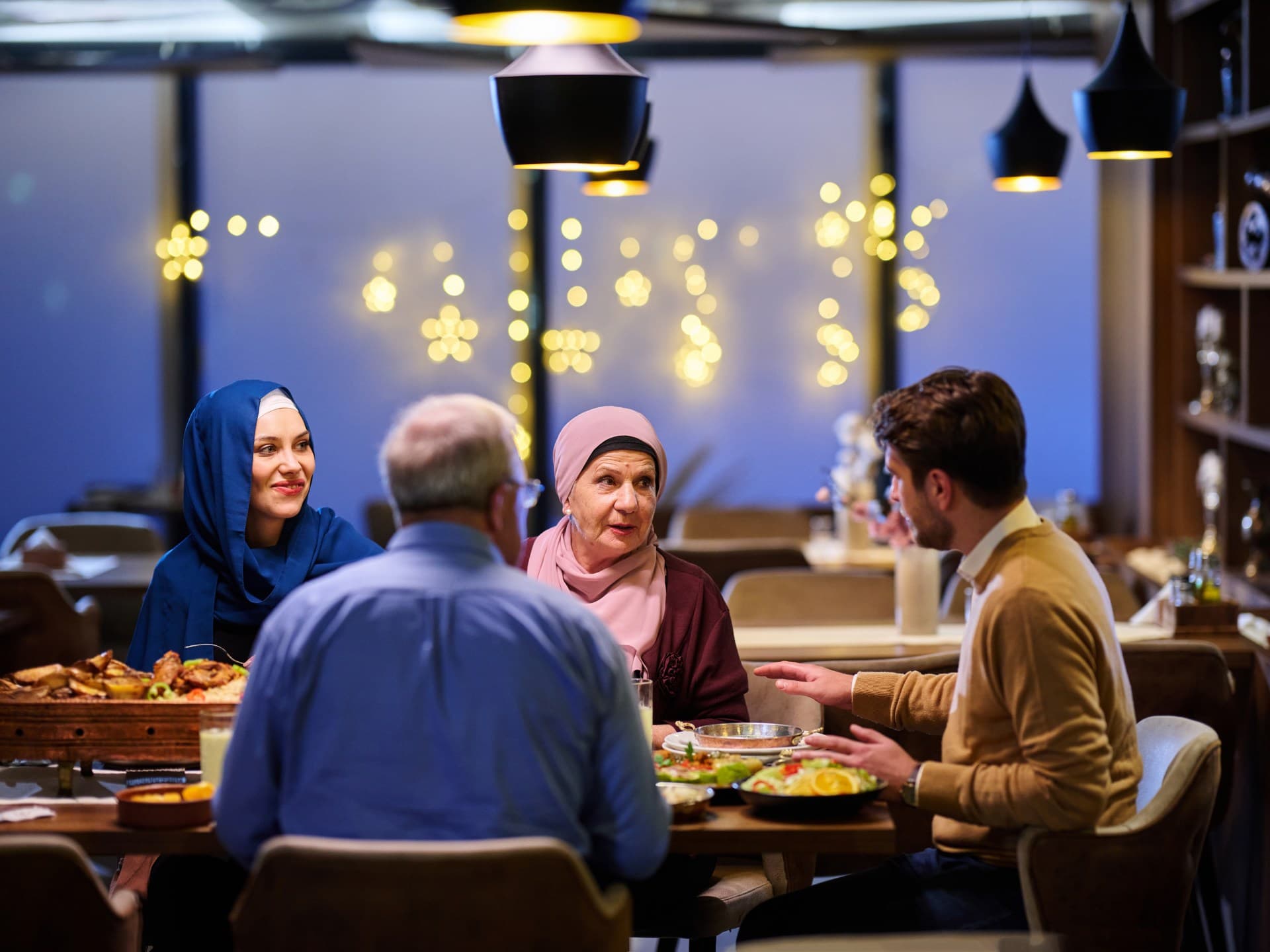 دليل الاستعداد لرمضان: صحة وروحانية في السلطنة