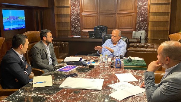 الاستدامة والاقتصاد الأخضر: شراكات دولية ناجحة في الطاقة المتجددة